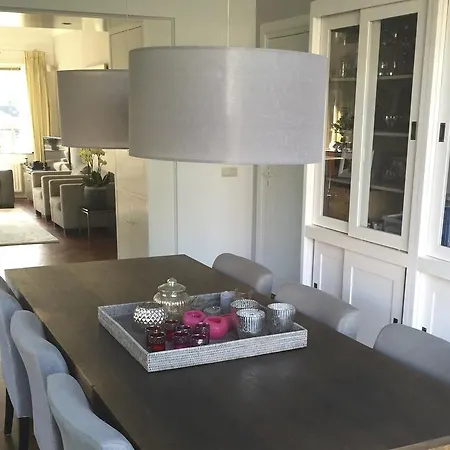 Beach Forest City Family House Accommodatie bij particulieren *