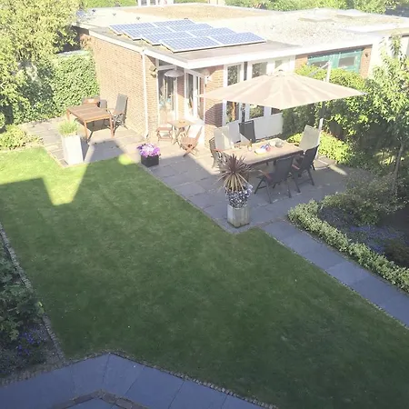 Beach Forest City Family House Accommodatie bij particulieren *