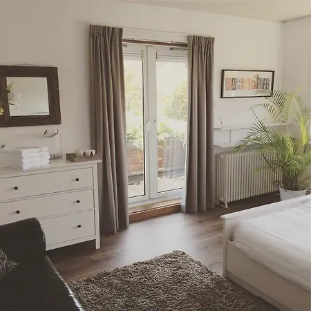 Beach Forest City Family House Accommodatie bij particulieren *